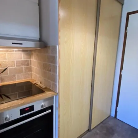 Apartment Renove Avec Multi Pass Offert, Proche Du Centre Du Village ! - Fr-1-692-13