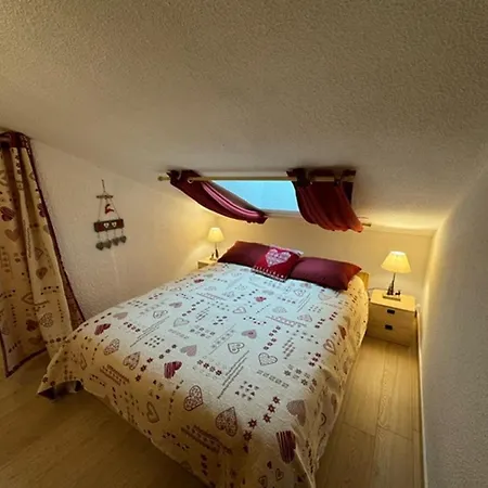 Apartment Renove Avec Multi Pass Offert, Proche Du Centre Du Village ! - Fr-1-692-13 *